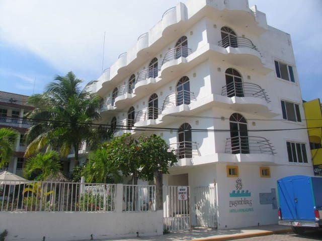 Hotel Y Suites Bugambilias Rincón de Guayabitos Exteriér fotografie