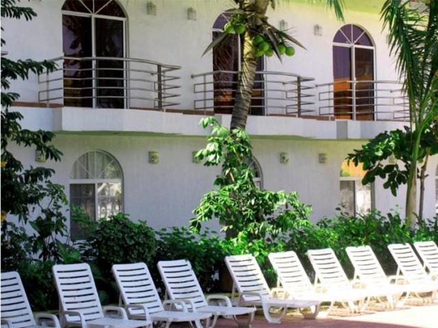 Hotel Y Suites Bugambilias Rincón de Guayabitos Exteriér fotografie